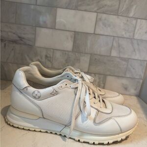 Men’s Louis Vuitton Cream Sneakers